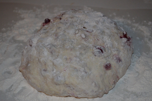 cberry nut dough (640x424)