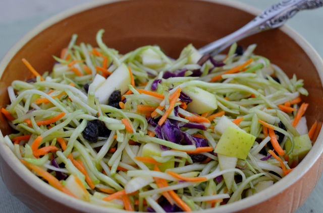broccoli slaw (640x423)
